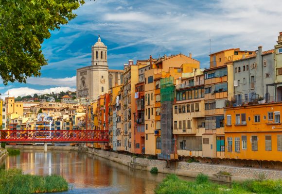 Goedkope vliegtickets Girona