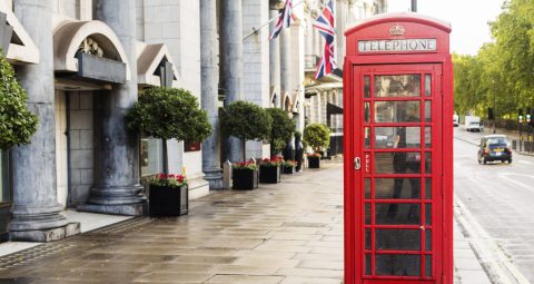 Goedkope-vliegtickets-londen-telefooncel