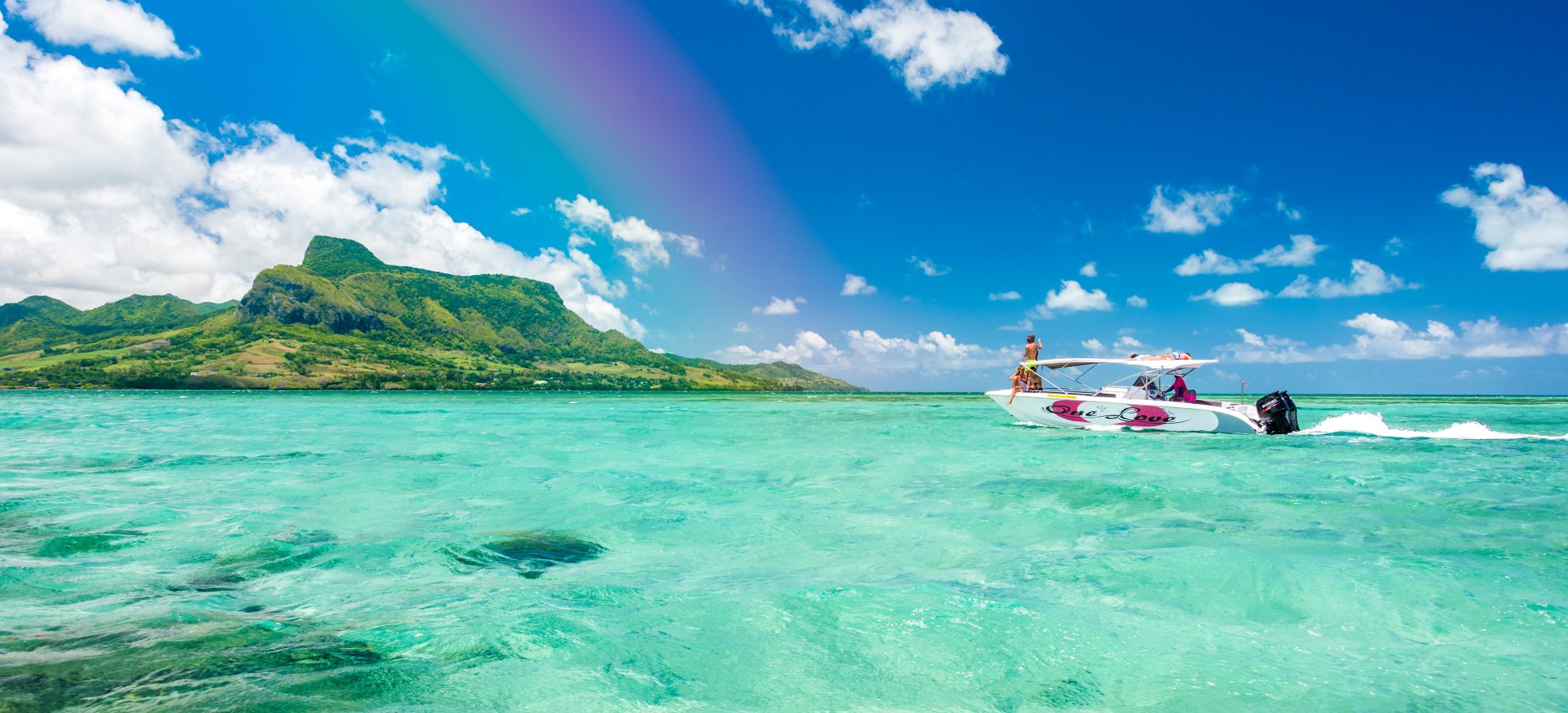 Vliegtickets-Mauritius-header-paradijs-regenboog-zee