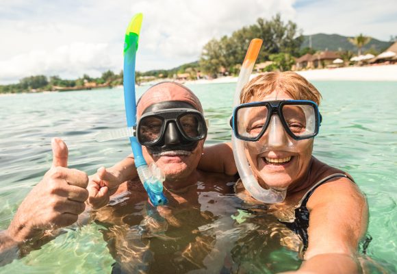 Goedkope-vliegtickets-senioren-ouderen-vakantie