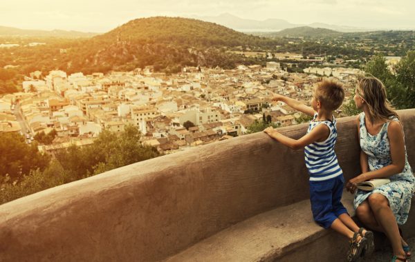 Goedkope-vliegtickets-familie-stedentrip-Mallorca