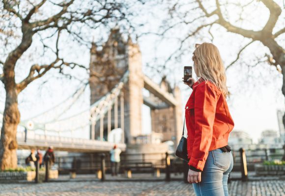 Backpacker in London, England