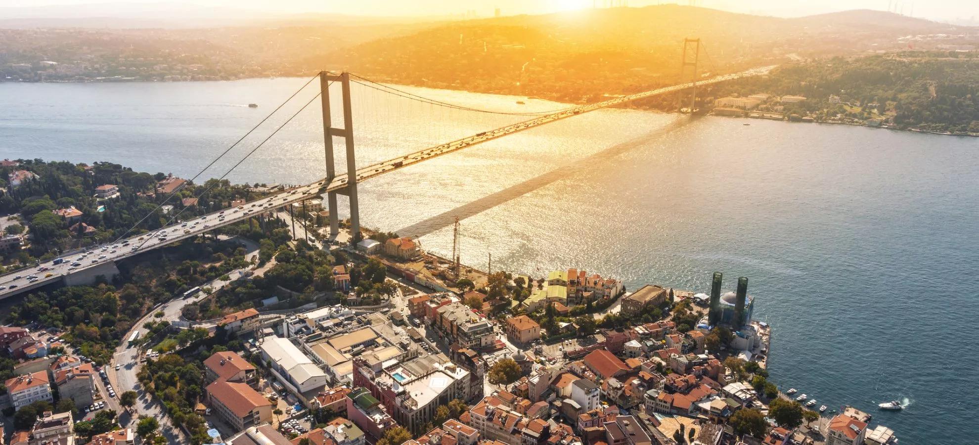 Bosporus bridge, Istanbul, Turkey