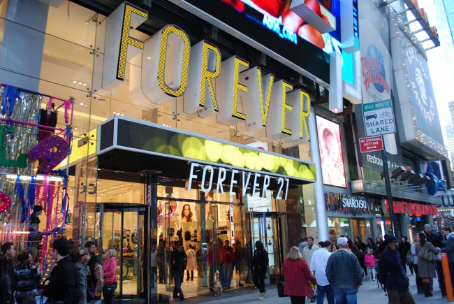 Fyra våningar kläder, Forever 21 i New York. Foto: privat