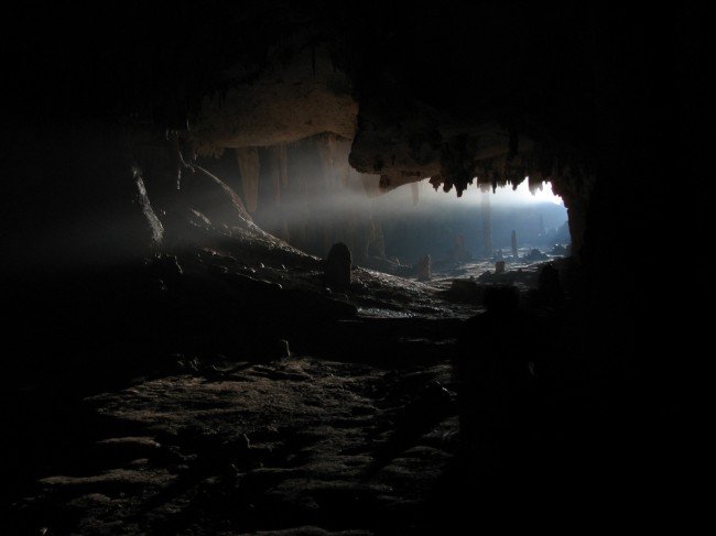 Hoq Cave. Foto: Nemect