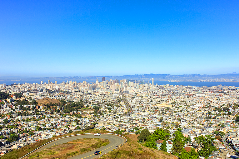 Bild på utsikt från Twin Peaks i San Francisco, USA
