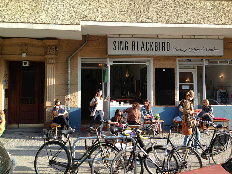Bild från kaféet Sing Blackbird i Kreuzberg, Berlin