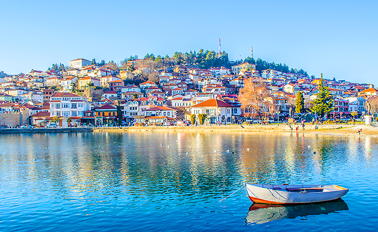 Bild på staden Ohrid i Makedonien