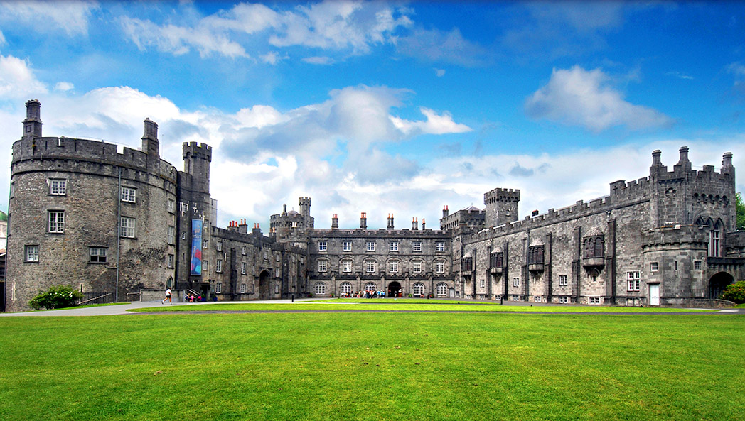 Bild på slottet Kilkenny i Irland
