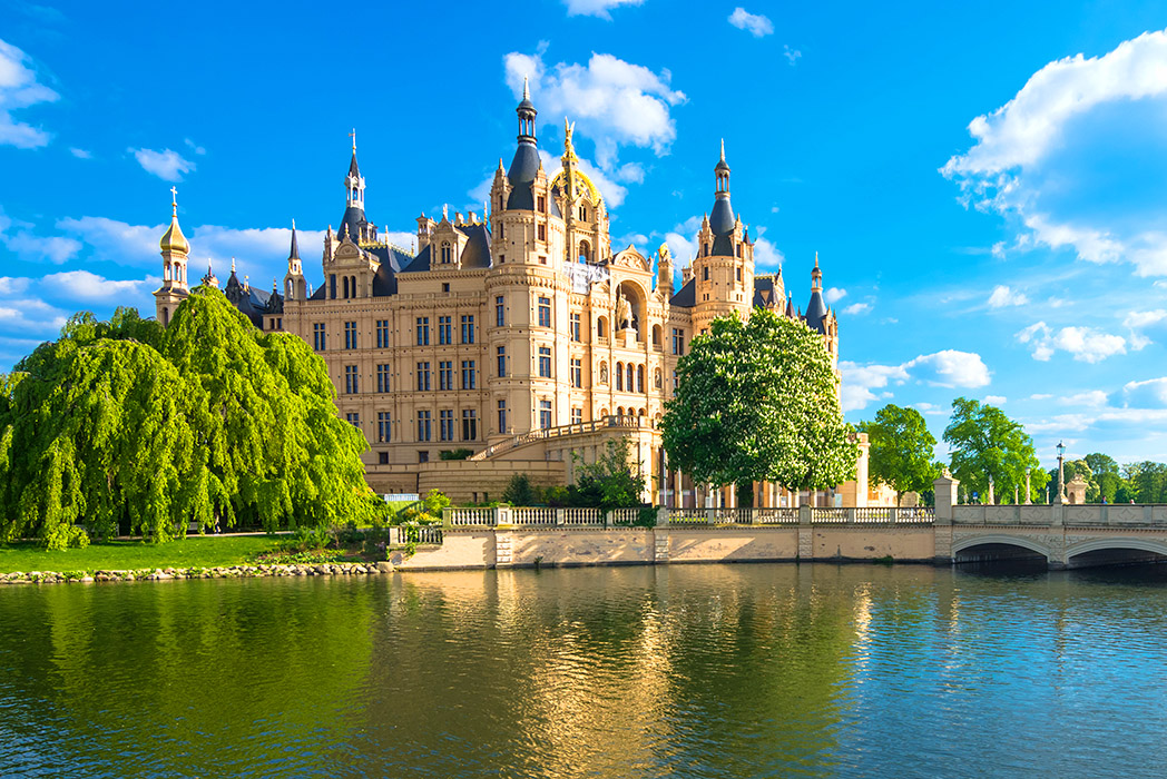 Bild på slottet Schwerin i Tyskland