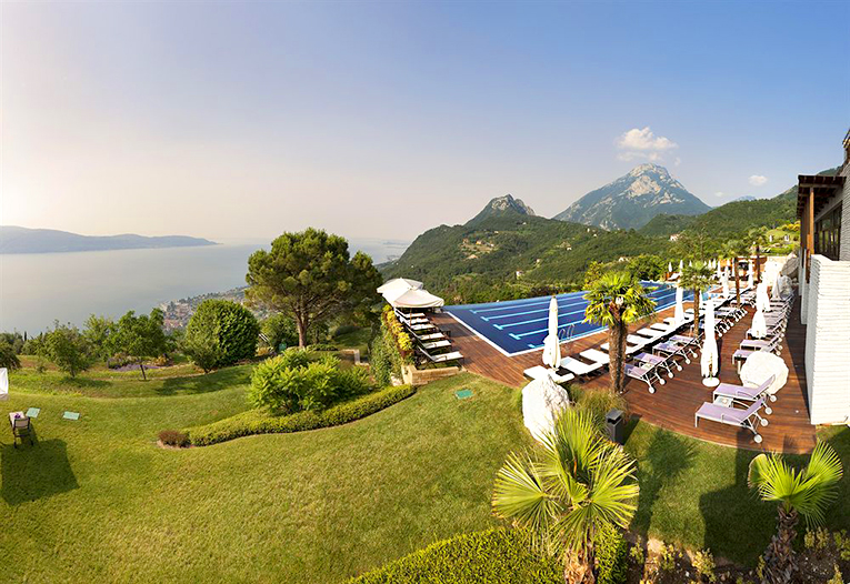 Bild på ett spahotell som heter Lefay Resort & Spa Lago di Garda