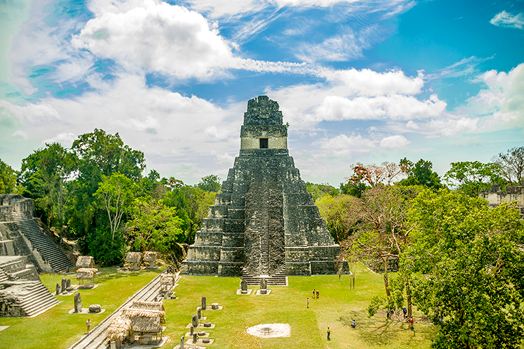Bild på mayaruiner i Guatemala
